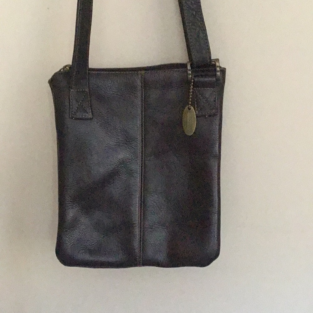 Cross body leather bag